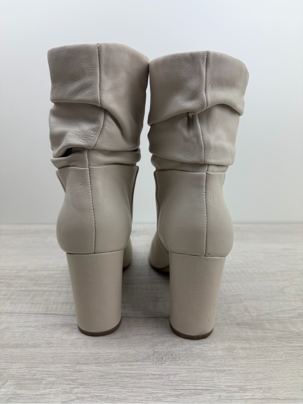 Marc Fisher Unana Slouch Ankle Boots Cream Size 7.5M - Picture 8 of 11